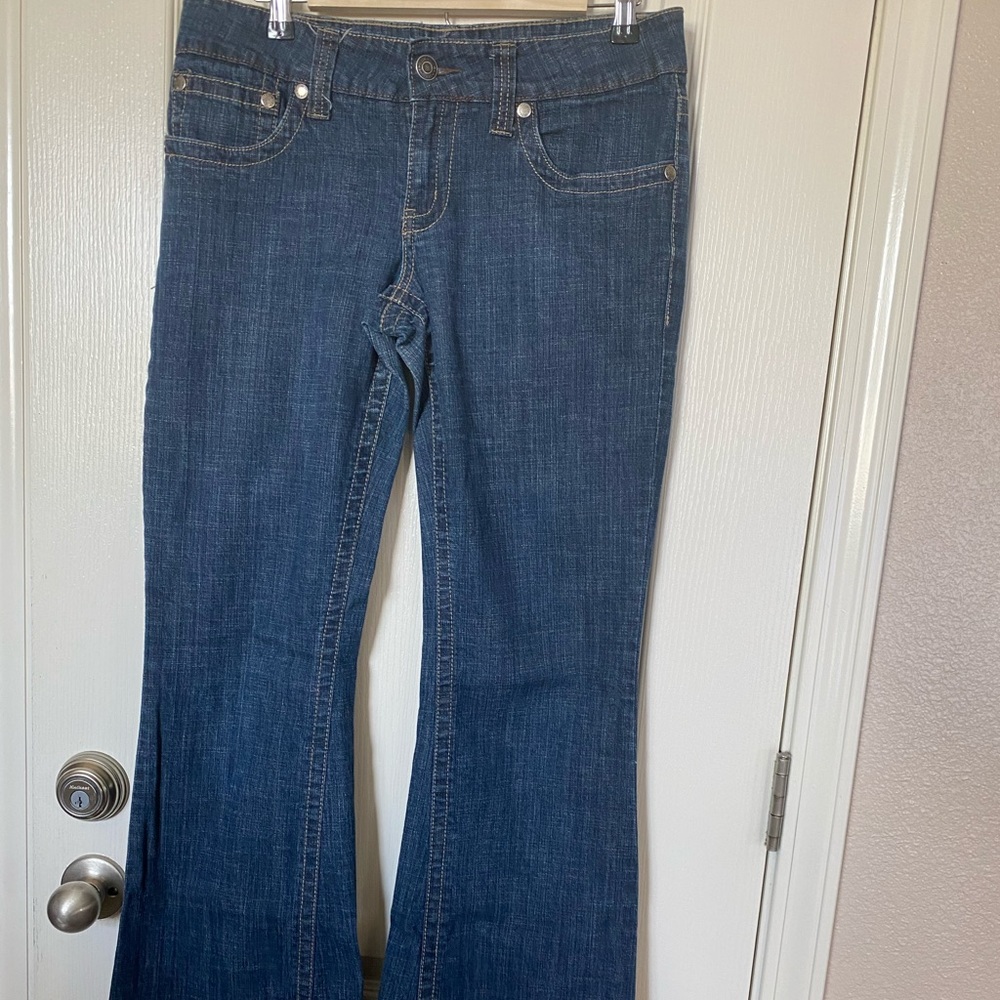 Blue jeans straight leg low rise